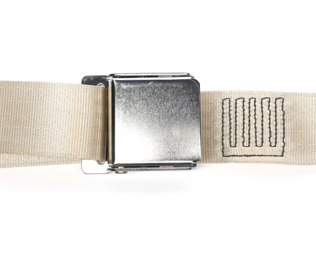 SEATBELT 3 POINT AIRCRAFT BUCKLE BEETLE -1979 CREAM SEATBELT 3 POINT AIRCRAFT BUCKLE BEETLE -1979 CREAM